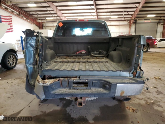 2008 Chevrolet Silverado 2500HD LT w/2LT with VIN 1GCHK29K68E122115, listed as a Copart auction lot 42399465 with 198,323 mi miles and Clean Title. Bid and sale history available at carsss.com. Image 6.