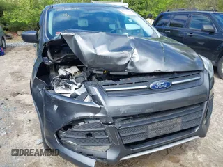 2016 Ford Escape SE z VIN 1FMCU9GX2GUA47702, wystawiony jako IAAI lot #42160145 z przebiegiem 90 765 mil mil oraz . Historia ofert i sprzedaży dostępna na DreamBid. Obrazek 6.