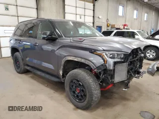 2023 Toyota Sequoia SR5 with VIN 7SVAAABA1PX011271, listed as a Copart auction lot 47360784 with 19,808 mi miles. Bid and sale history available at carsss.com. Image 4.