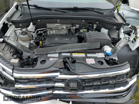 2021 Volkswagen Atlas SE with VIN 1V2KP2CA8MC536766, listed as a Copart auction lot 61058575 with 24,805 mi miles and Salvage title. Bid and sale history available at DreamBid. Image 12.