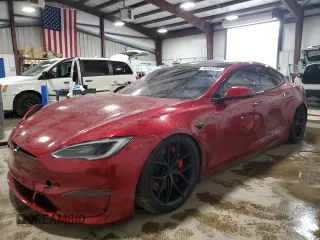 2024 Tesla Model S Plaid z VIN 5YJSA1E66RF538449, wystawiony jako Copart lot #48880705 z przebiegiem Nie podano mil oraz Szkoda całkowita • Salvage title. Historia ofert i sprzedaży dostępna na DreamBid. Obrazek 1.