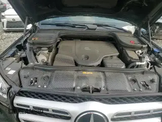 2023 Mercedes-Benz GLS 450 with VIN 4JGFF5KEXPA899920, listed as a Copart auction lot 70483805 with 24,392 mi miles and Salvage title. Bid and sale history available at DreamBid. Image 14.