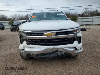 2023 Chevrolet Silverado 1500 LT with VIN 3GCUDDE84PG259771, listed as a Copart auction lot 42921335 with 39,617 mi miles and Clean Title. Bid and sale history available at carsss.com. Image 5.