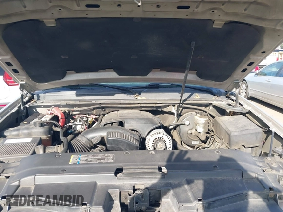2007 Chevrolet Tahoe LTZ with VIN 1GNFC13077J399911, listed as a IAAI auction lot 41141878 with Not provided miles and . Bid and sale history available at DreamBid. Image 10.