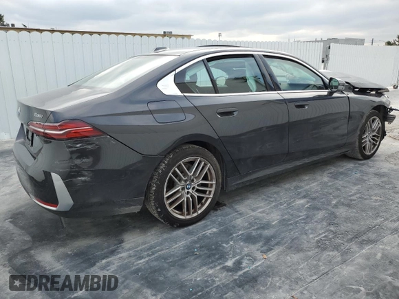 2024 BMW 5 Series 530i xDrive with VIN WBA53FJ07RCP84667, listed as a Copart auction lot 45875665 with 30,549 mi miles and Non Repairable. Bid and sale history available at carsss.com. Image 3.