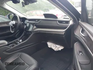 2023 Jeep Grand Cherokee Limited с VIN 1C4RJKBG6P8702247, выставлен на аукционе IAAI как лот 42206656 с пробегом 28 516 миль миль и . История ставок и продаж доступна на DreamBid. Изображение 5.