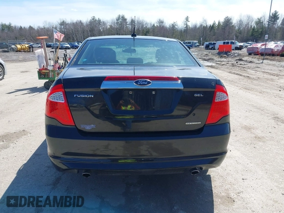 2011 Ford Fusion SEL with VIN 3FAHP0JG1BR321371, listed as a IAAI auction lot 41972555 with 155,027 mi miles. Bid and sale history available at carsss.com. Image 15.