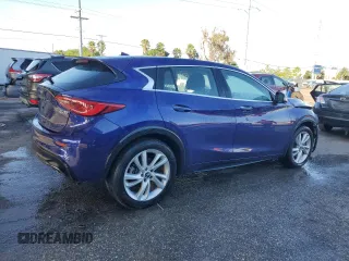 2018 Infiniti QX30 ESSENTIAL with VIN SJKCH5CP4JA042059, listed as a Copart auction lot 69705554 with 51,908 mi miles and Salvage Title. Bid and sale history available at carsss.com. Image 3.