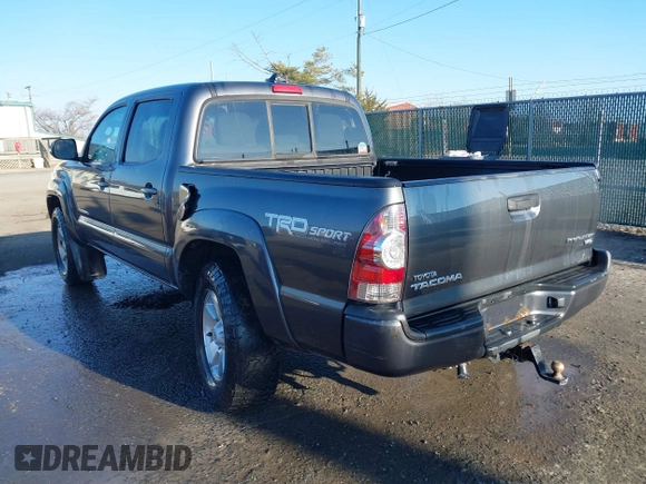 2014 Toyota Tacoma PreRunner with VIN 5TFJU4GN0EX057850, listed as a IAAI auction lot 41656053 with 170,269 mi miles. Bid and sale history available at carsss.com. Image 3.