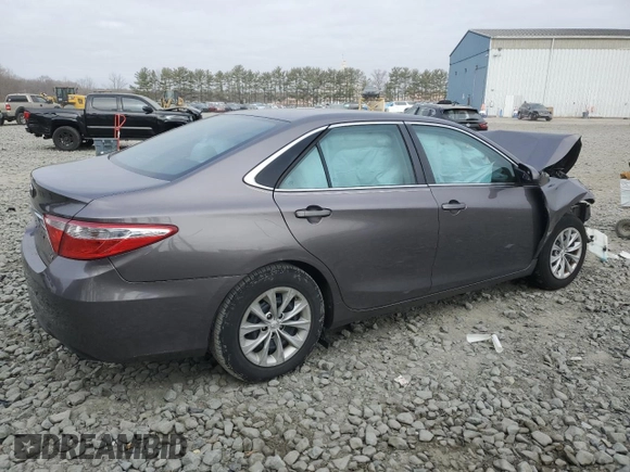 2015 Toyota Camry XLE with VIN 4T1BF1FKXFU031159, listed as a Copart auction lot 49007265 with 105,339 mi miles and Salvage Title. Bid and sale history available at carsss.com. Image 3.