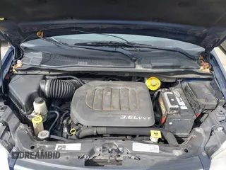 2014 Chrysler Town & Country Touring with VIN 2C4RC1BG0ER211050, listed as a IAAI auction lot 42086523 with 131,434 mi miles. Bid and sale history available at carsss.com. Image 10.