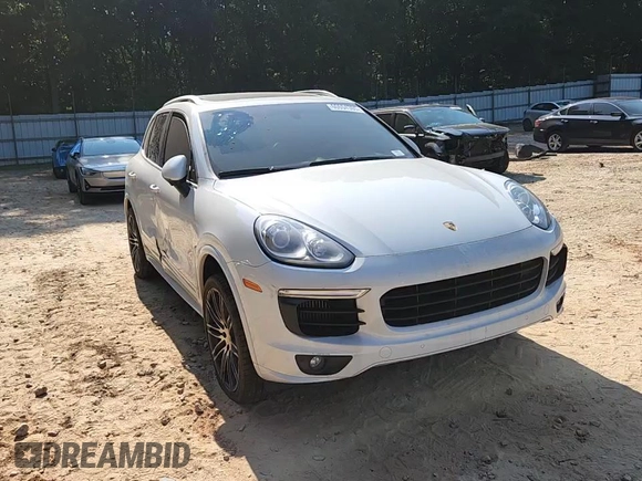 2015 Porsche Cayenne S with VIN WP1AB2A24FLA59813, listed as a Copart auction lot 60604305 with 137,719 mi miles and Salvage title. Bid and sale history available at DreamBid. Image 14.