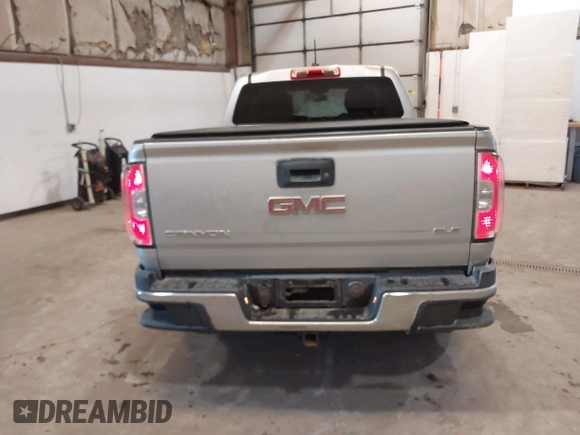 2015 GMC Canyon 4WD SLE with VIN 1GTG6BE36F1124627, listed as a IAAI auction lot 41623806 with 104,182 mi miles and . Bid and sale history available at carsss.com. Image 16.