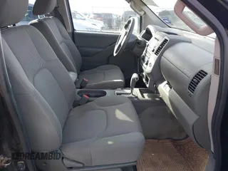 2016 Nissan Frontier SV with VIN 1N6AD0EV8GN724204, listed as a IAAI auction lot 41708813 with 82,025 mi miles and . Bid and sale history available at DreamBid. Image 5.