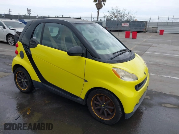 2008 Smart fortwo Pure with VIN WMEEJ31X68K189139, listed as a IAAI auction lot 42126253 with 54,767 mi miles and . Bid and sale history available at DreamBid. Image 1.