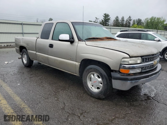 2002 Chevrolet Silverado 1500 LS with VIN 2GCEC19W321137001, listed as a Copart auction lot 57033585 with 132,877 mi miles and Clean Title. Bid and sale history available at DreamBid. Image 4.