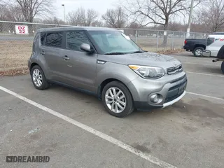2019 Kia Soul + with VIN KNDJP3A55K7679656, listed as a IAAI auction lot 41804151 with 62,910 mi miles. Bid and sale history available at carsss.com. Image 1.