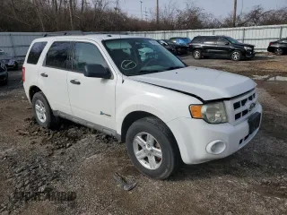 2011 Ford Escape Hybrid с VIN 1FMCU5K33BKB48801, выставлен на аукционе Copart как лот 76886214 с пробегом 179 159 миль миль и Чистый • Clean title. История ставок и продаж доступна на DreamBid. Изображение 4.