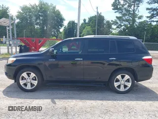 2010 Toyota Highlander Limited with VIN JTEDK3EH7A2161071, listed as a IAAI auction lot 42579513 with 187,348 mi miles and . Bid and sale history available at DreamBid. Image 14.