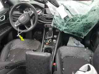 2024 Jeep Compass Latitude с VIN 3C4NJDBNXRT106152, выставлен на аукционе Copart как лот 55049335 с пробегом 4 944 миль миль и Списание • Salvage title. История ставок и продаж доступна на DreamBid. Изображение 8.