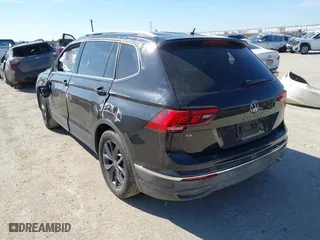 2022 Volkswagen Tiguan SE with VIN 3VV3B7AX7NM168302, listed as a IAAI auction lot 41588270 with 1 mi miles. Bid and sale history available at carsss.com. Image 3.