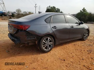 2022 Kia Forte LXS with VIN 3KPF24AD3NE502206, listed as a Copart auction lot 48490235 with 60,307 mi miles and Salvage Title. Bid and sale history available at DreamBid. Image 3.