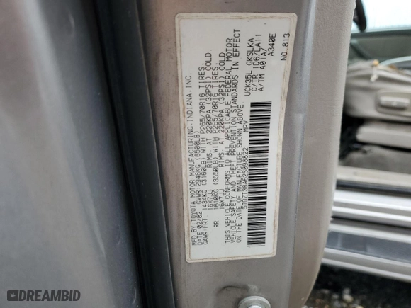 2002 Toyota Sequoia Limited with VIN 5TDZT38A62S098822, listed as a Copart auction lot 42230945 with 175,962 mi miles and Salvage Title. Bid and sale history available at carsss.com. Image 13.