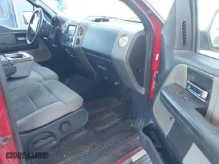 2004 Ford F-150 XLT with VIN 1FTPW14544FA27147, listed as a IAAI auction lot 41822740 with 157,925 mi miles. Bid and sale history available at carsss.com. Image 5.