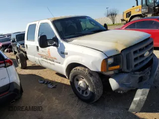 2007 Ford F-250 XL with VIN 1FTSW20P07EA17846, listed as a Copart auction lot 85540304 with 250,253 mi miles and Salvage Title. Bid and sale history available at DreamBid. Image 4.