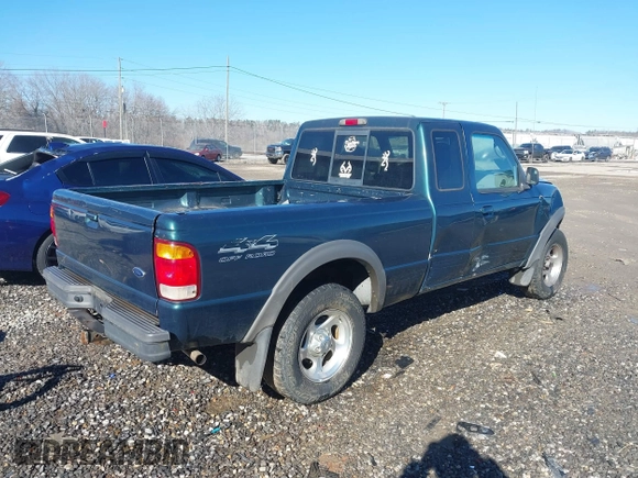 1998 Ford Ranger XL with VIN 1FTZR15U6WTA72360, listed as a IAAI auction lot 41233133 with 199,442 mi miles. Bid and sale history available at carsss.com. Image 4.