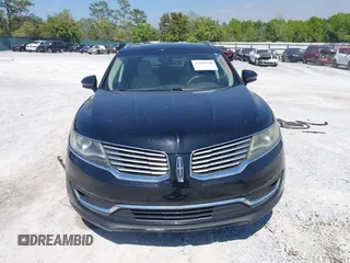 2017 Lincoln MKX Select z VIN 2LMPJ6KR4HBL48601, wystawiony jako IAAI lot #42029348 z przebiegiem 113 965 mil mil oraz . Historia ofert i sprzedaży dostępna na DreamBid. Obrazek 12.