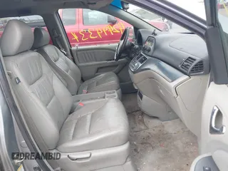 2007 Honda Odyssey EX-L z VIN 5FNRL38717B124209, wystawiony jako IAAI lot #42444334 z przebiegiem 230 123 mil mil oraz . Historia ofert i sprzedaży dostępna na DreamBid. Obrazek 5.