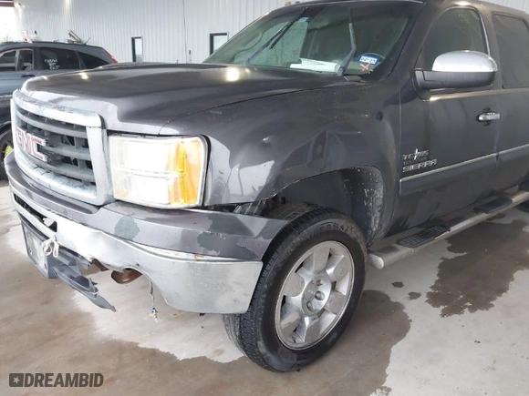 2011 GMC Sierra 1500 SLE with VIN 3GTP1VE08BG190663, listed as a IAAI auction lot 41877485 with 255,995 mi miles. Bid and sale history available at carsss.com. Image 6.