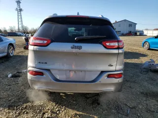2017 Jeep Cherokee Overland with VIN 1C4PJMJS5HW665021, listed as a Copart auction lot 50872945 with 98,502 mi miles and Salvage Title. Bid and sale history available at carsss.com. Image 6.