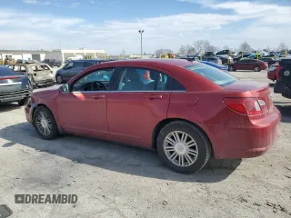2007 Chrysler Sebring Touring z VIN 1C3LC56K17N564204, wystawiony jako Copart lot #47635085 z przebiegiem 118 813 mil mil oraz Szkody całkowita. Historia ofert i sprzedaży dostępna na DreamBid. Obrazek 2.