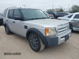 2005 Land Rover LR3 SE with VIN SALAD25425A328269, listed as a IAAI auction lot 41642822 with 173,797 mi miles. Bid and sale history available at carsss.com. Image 1.