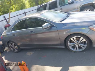 2014 Mercedes-Benz CLA 250 с VIN WDDSJ4EB4EN062413, выставлен на аукционе IAAI как лот 42537164 с пробегом Не указан миль и . История ставок и продаж доступна на DreamBid. Изображение 12.