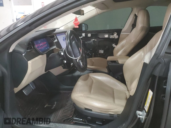 2015 Tesla Model S 85D with VIN 5YJSA1E45FF110480, listed as a Copart auction lot 49107655 with 186,150 mi miles and Salvage Title. Bid and sale history available at carsss.com. Image 7.