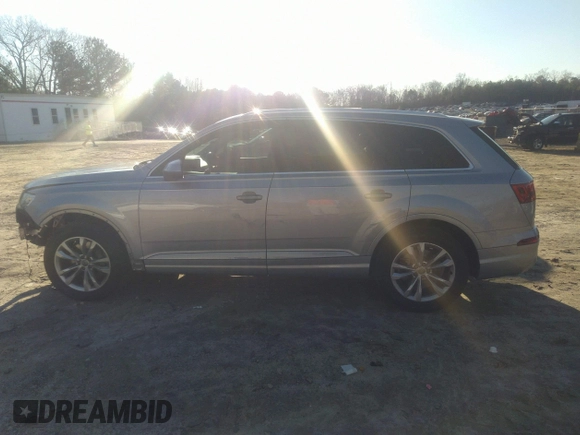 2019 Audi Q7 Premium Plus with VIN WA1LHAF70KD036101, listed as a IAAI auction lot 41211953 with 109,000 mi miles and . Bid and sale history available at DreamBid. Image 14.