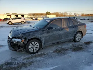 2020 Volkswagen Jetta S с VIN 3VWCB7BU0LM032705, выставлен на аукционе Copart как лот 45926635 с пробегом 145 095 миль миль и Списание • Salvage title. История ставок и продаж доступна на DreamBid. Изображение 1.