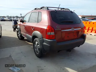 2006 Hyundai Tucson GLS with VIN KM8JN12D16U453097, listed as a IAAI auction lot 41819035 with 237,312 mi miles. Bid and sale history available at carsss.com. Image 3.