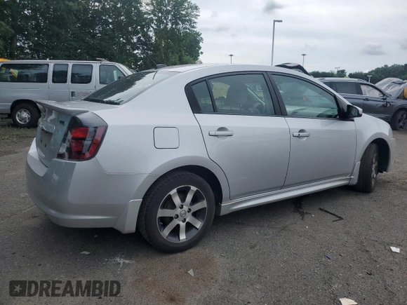 2012 Nissan Sentra SR z VIN 3N1AB6AP0CL704741, wystawiony jako Copart lot #63036465 z przebiegiem 105 534 mil mil oraz Szkoda całkowita • Salvage title. Historia ofert i sprzedaży dostępna na DreamBid. Obrazek 3.