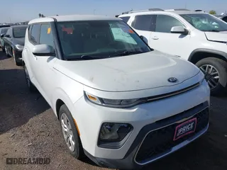 2020 Kia Soul LX with VIN KNDJ23AU6L7033436, listed as a IAAI auction lot 41868250 with NaN miles. Bid and sale history available at carsss.com. Image 1.