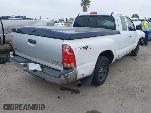2006 Toyota Tacoma with VIN 5TETX22N06Z267015, listed as a IAAI auction lot 42507011 with 415,670 mi miles and . Bid and sale history available at DreamBid. Image 4.