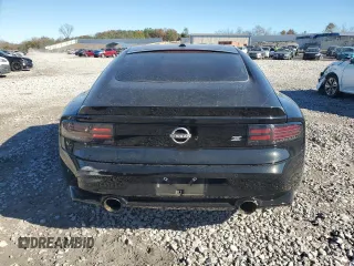 2024 Nissan Z Performance z VIN JN1BZ4BH5RM360429, wystawiony jako Copart lot #84402324 z przebiegiem 10 263 mil mil oraz Szkoda całkowita • Salvage title. Historia ofert i sprzedaży dostępna na DreamBid. Obrazek 6.
