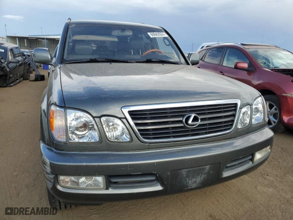 2001 Lexus LX 470 with VIN JTJHT00W313509544, listed as a Copart auction lot 69942924 with 174,635 mi miles and Clean Title. Bid and sale history available at carsss.com. Image 5.