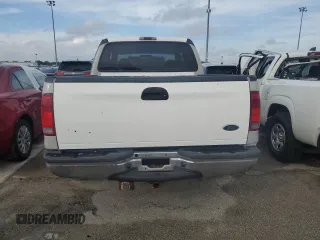 2001 Ford Super Duty F-250 XL with VIN 1FTNW20F81EB73953, listed as a Copart auction lot 76877774 with 506,565 mi miles and Non Repairable. Bid and sale history available at carsss.com. Image 6.