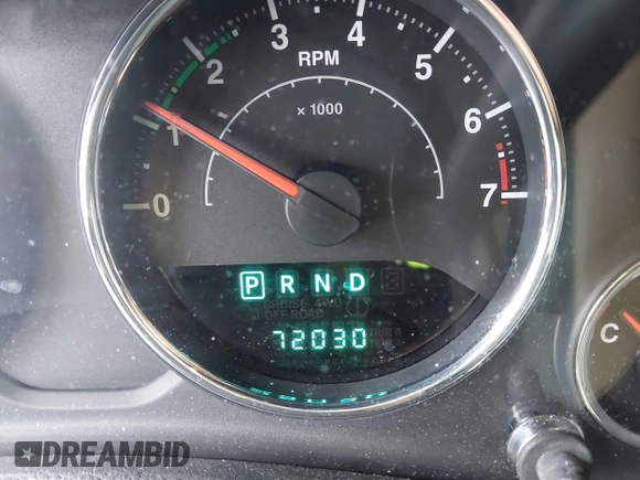 2012 Jeep Wrangler Arctic с VIN 1C4AJWBG1CL103607, выставлен на аукционе IAAI как лот 42004802 с пробегом 72 030 миль миль и . История ставок и продаж доступна на DreamBid. Изображение 15.