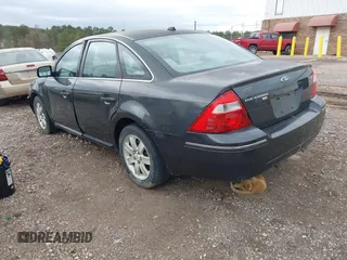 2007 Ford Five Hundred SEL z VIN 1FAHP27157G152811, wystawiony jako IAAI lot #41843996 z przebiegiem Nie podano mil oraz . Historia ofert i sprzedaży dostępna na DreamBid. Obrazek 3.