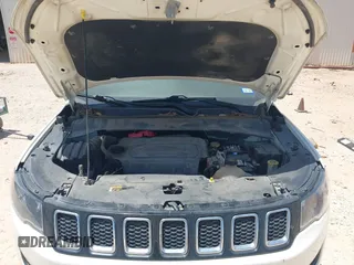 2019 Jeep Compass Latitude with VIN 3C4NJCBB3KT802907, listed as a IAAI auction lot 42595157 with 103,993 mi miles and . Bid and sale history available at DreamBid. Image 10.